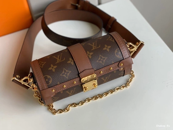 VUITTON LOUIS TRUNK PAPILLON 0816